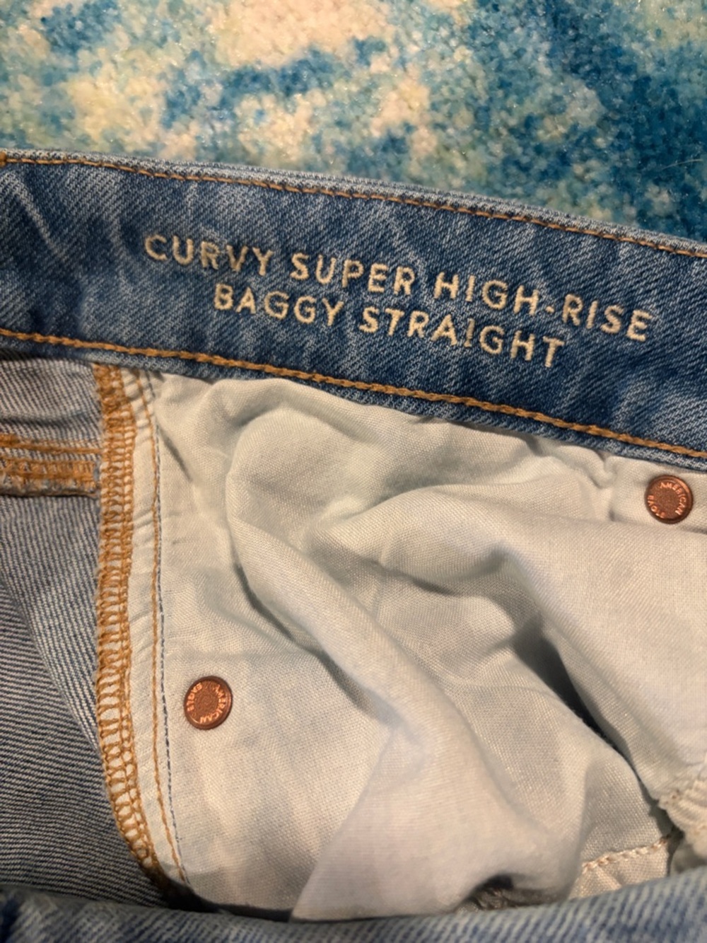 American Eagle Curvy Super High-Rise Baggy Straight - Picture 7 of 7
